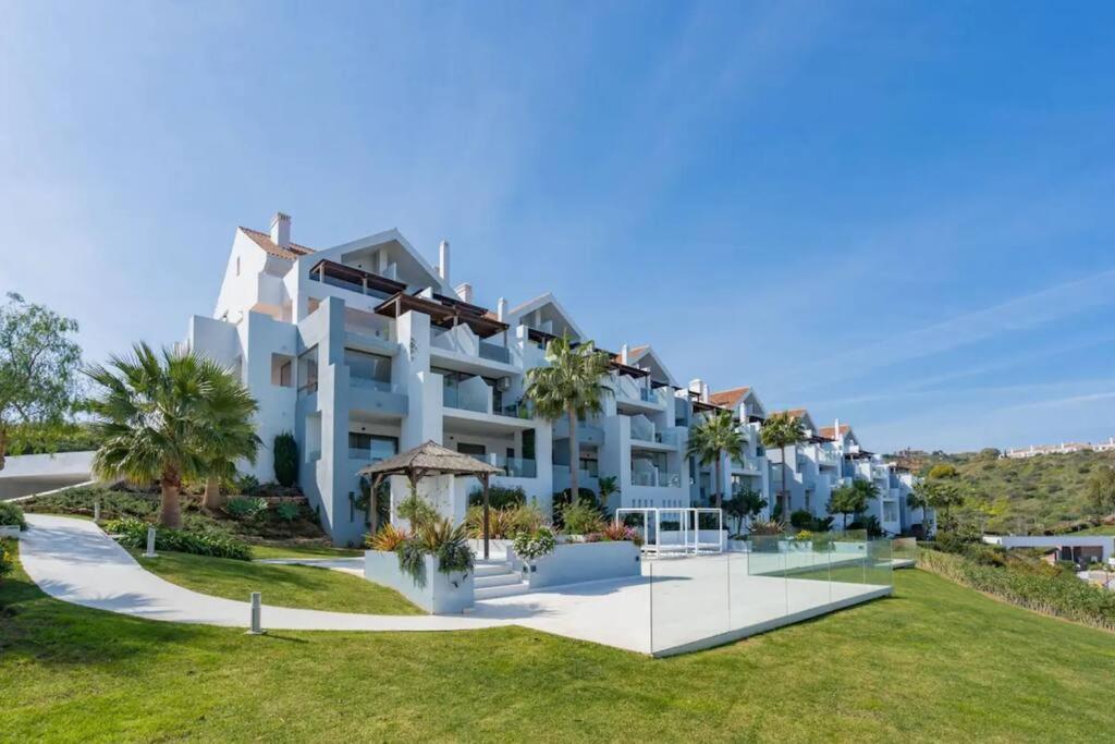 Апартаменты Casa Cerro Azul In La Cala Hills Club Ситио-де-Калаонда Экстерьер фото